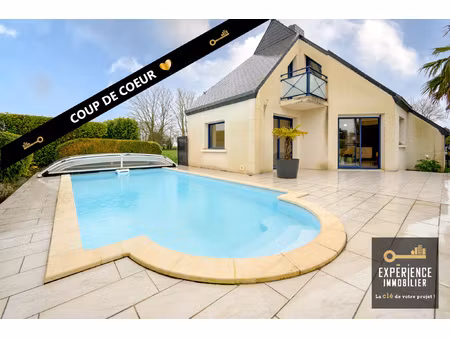 jolie contemporaine avec piscine