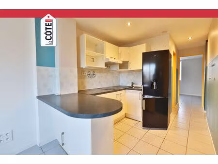 appartement 2 pièces à louer à carry le rouet