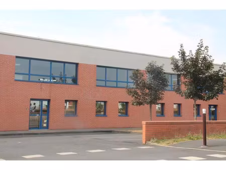 locaux d'activités a louer moissy-cramayel