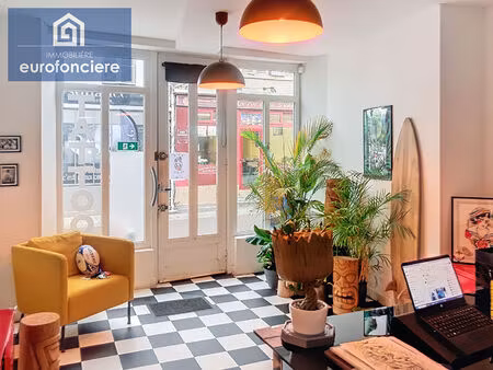 local d'activité aix villemaur palis 30.74 m2