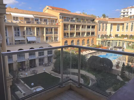 aix centre roi rené à 2 pas du cours mirabeau - 2 pièces meublé 50m²