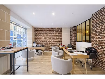 local commercial - rue du poteau - paris 18e