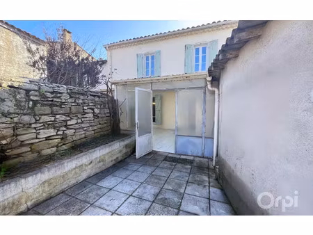 maison uchaud m² t-4 à vendre  245 000 €