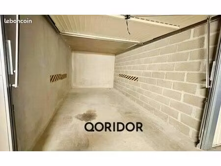 box 2 véhicules/stockage