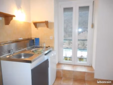 f1 bis place de tassigny besancon