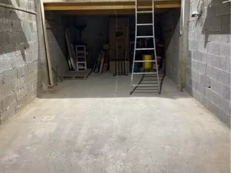 garage
