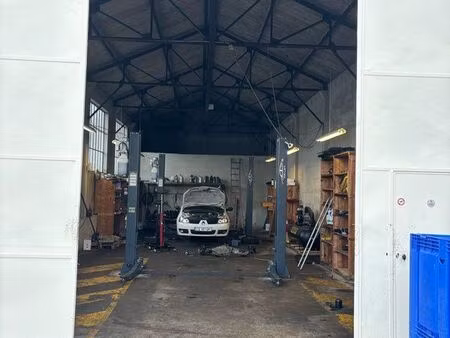 garage mécanique 100m2 10 places parking