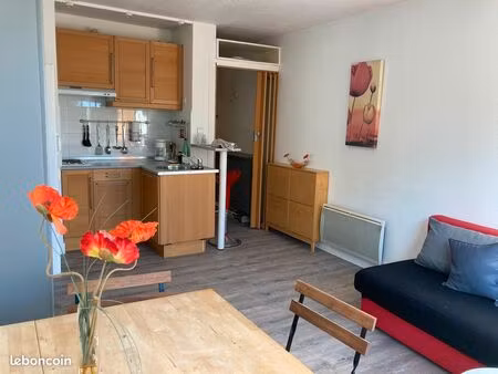 studio meuble a l'annee