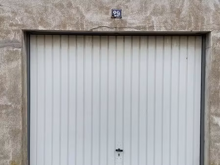 particulier loue garage 18m2 jarny