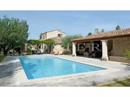 cabrières d'avignon - maison au calme avec vue