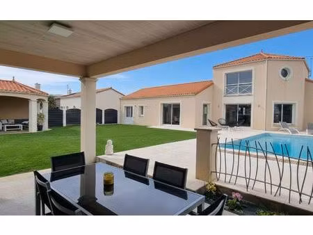 maison aigrefeuille-sur-maine m² t-6 à vendre  542 000 €