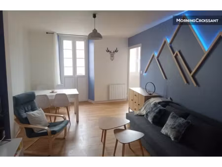 location meublée appartement 2 pièces 42 m² à orthez (64300)  900 €