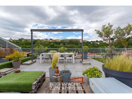 entre loft et maison  un lieu de vie unique aux portes de lyon