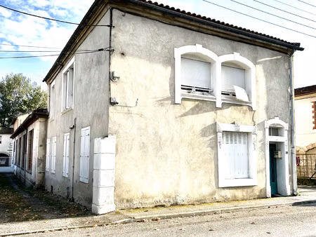 a vendre maison de ville de 170 m2 avec 2 logements indépend