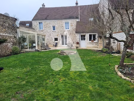 maison pommeuse 8 pièce(s) 193.29 m2  5 chambres