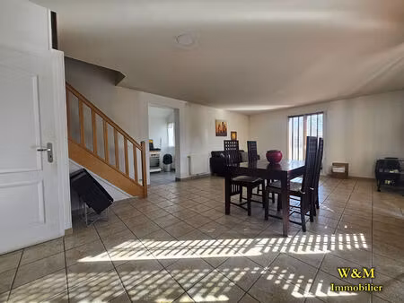 maison individuelle avec 4 chambres