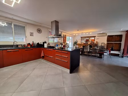 maison velaux 4 chambres 127 m2 piscine sur terrain de 1000 m2