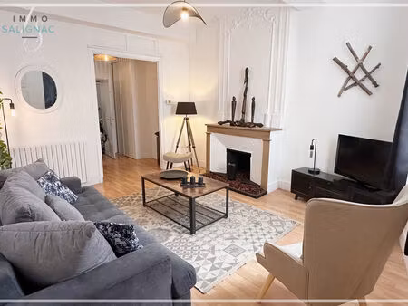 location appartement 2 pièces 50 m² à bourg-en-bresse (01000)