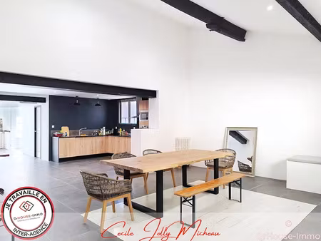vente maison 6 pièces 224 m² à bourg sur gironde (33710)  290 000 €