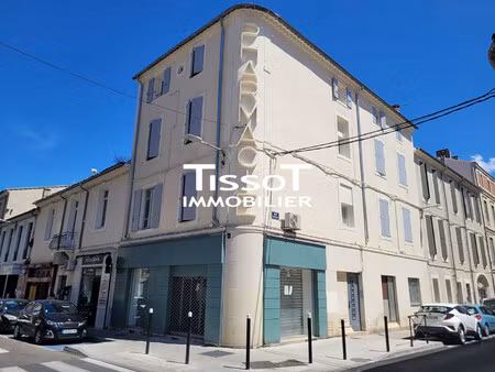 á louer t2 centre ville