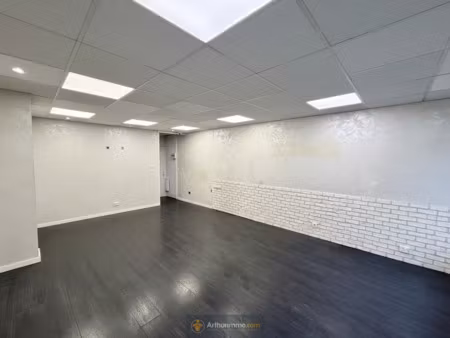 local commercial 63m2 centre de coulommiers