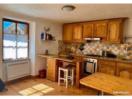 apparemment à louer 65m2