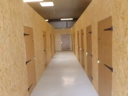 box de stockage 8m²