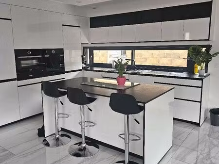 superbe maison familiale 170m2 -4 chambre -à visiter sans tarder