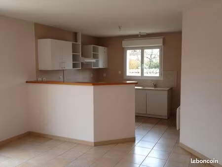 maison t4 avec garage et jardin  entre ville et gare