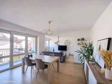 appartement t3 – 82 m²