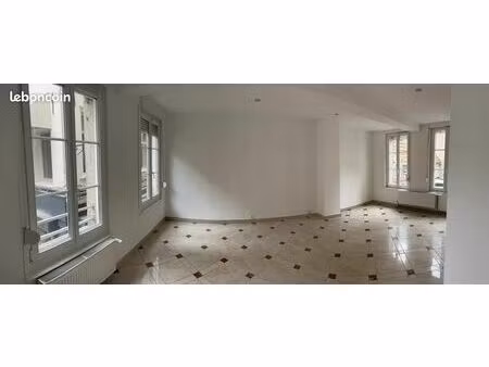 appartement 2 pièces 70m2 - centre-ville saint-omer