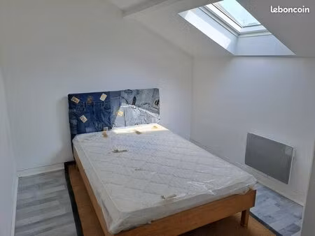 appt 2 pièces + cuisine séparée