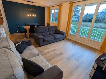 t3 meublé 67m² + balcon & parking - rezé proche 8 mai