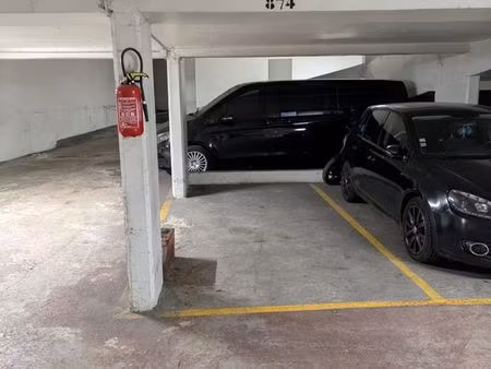 place de parking chaville sèvres