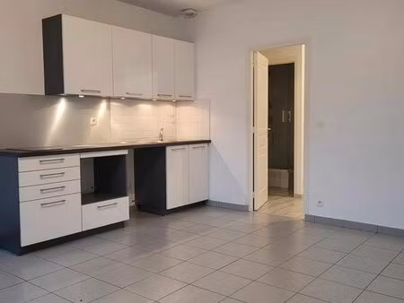 location appartement 2 pièces 35m2