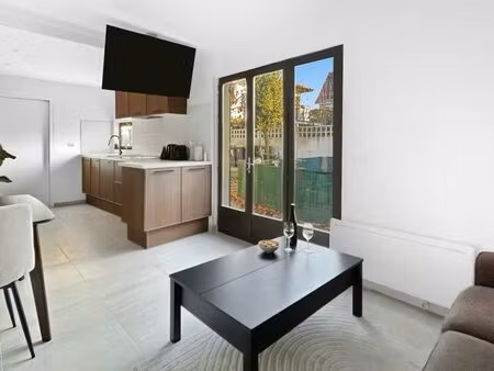 maison avec petit jardin