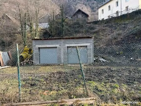 loue garage 45m2 terrain 945m2