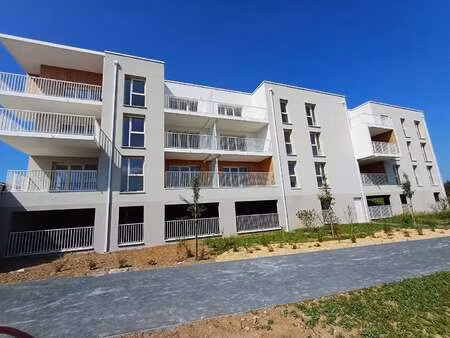 location appartement 3 pièces à colombelles (14460) : à louer 3 pièces / 58m² colombelles