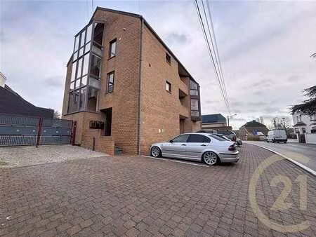 appartement au 3ème étage !