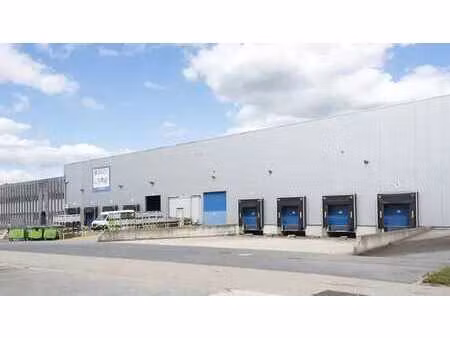 logistiek magazijn te huur