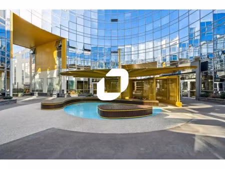 a louer  bureaux rénovés proches gare