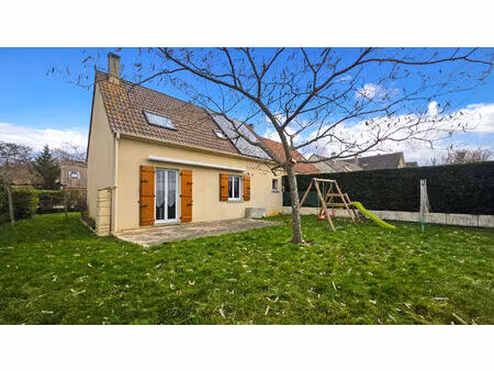 vente maison 5 pièces  90.00m²  les mureaux