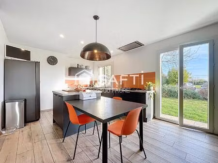 maison t7 de 200m² avec nombreuse dépendance sur plus de 8600m² de terrain