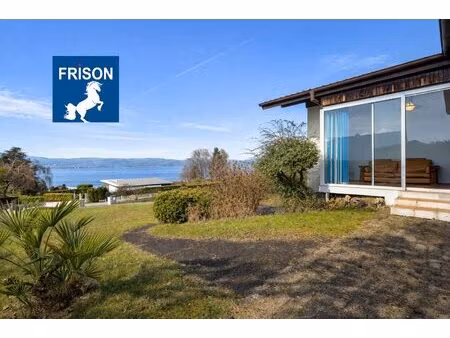 villa de plain pied avec vue lac - 121m² - 1200m²