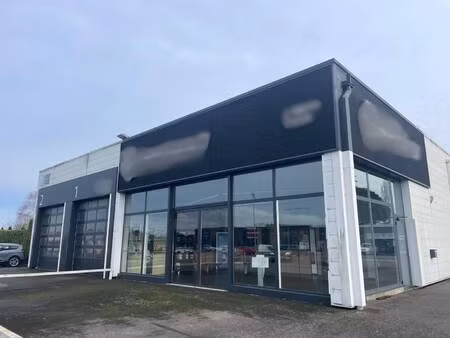 local commercial à louer