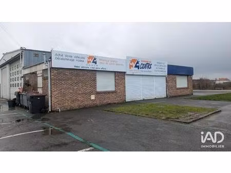 location local d'activités 307 m²