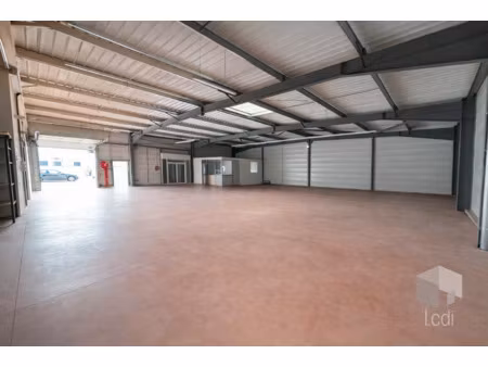 montelimar  local de 418 m2