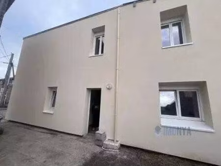 maison de ville à louer