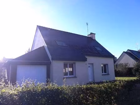 location maison à clohars-fouesnant (29950) : à louer / 102m² clohars-fouesnant