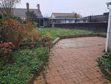 maison la roche sur yon 4 pièce(s) 85 m2